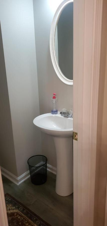Central Pointe Pad Riverdale Eksteriør billede