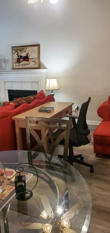 Central Pointe Pad Riverdale Eksteriør billede